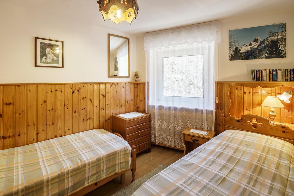 CiasaToa Apartment Cortina d'Ampezzo Bagian luar foto